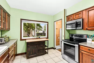 4611 W 6th St, Duluth, MN 55807 - Photo 9