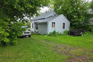 15 N 11th St, Cloquet, MN 55720 - Photo 1
