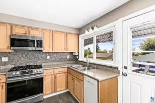 5006 Dodge St, Duluth, MN 55804 - Photo 11