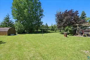 2 Willow St, Superior, WI 54880 - Photo 23