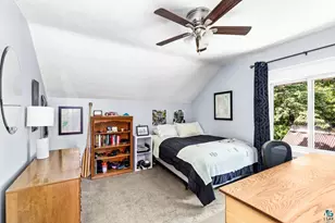 9 St Louis Ct, Duluth, MN 55808 - Photo 21