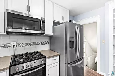 9 St. Louis Ct, Duluth, MN 55808 - Photo 17