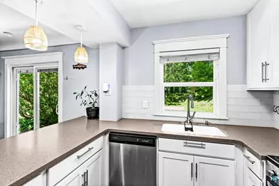 9 St. Louis Ct, Duluth, MN 55808 - Photo 15