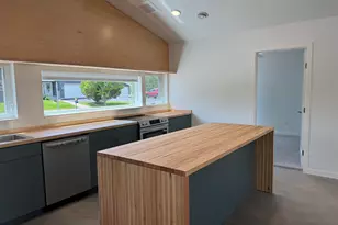 630 S 67th Ave W, Duluth, MN 55807 - Photo 5