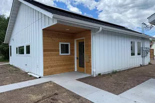 630 S 67th Ave W, Duluth, MN 55807 - Photo 1
