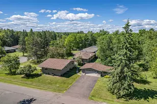 3304 Hutchinson Rd, Duluth, MN 55811 - Photo 3