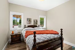 4924 Norwood St, Duluth, MN 55804 - Photo 29