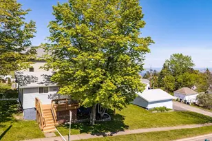 830 N 1st Ave E, Duluth, MN 55805 - Photo 31