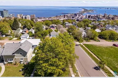 830 N 1st Ave E, Duluth, MN 55805 - Photo 33