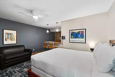 21 E Wisconsin St #203, Grand Marais, MN 55604 - Photo 33