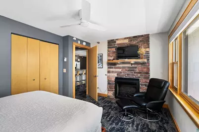 21 E Wisconsin St #203, Grand Marais, MN 55604 - Photo 27