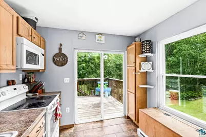 6222 Lavaque Rd, Duluth, MN 55803 - Photo 11