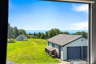 960 Old North Shore Dr, Two Harbors, MN 55616 - Photo 17