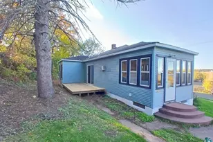 201 19th St, Cloquet, MN 55720 - Photo 5
