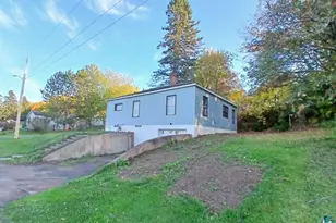 201 19th St, Cloquet, MN 55720 - Photo 3