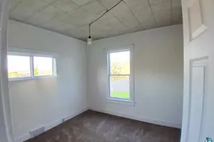 201 19th St, Cloquet, MN 55720 - Photo 11