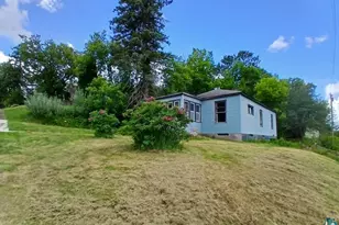201 19th St, Cloquet, MN 55720 - Photo 5