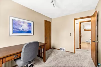 1409 Stanford Ave, Duluth, MN 55811 - Photo 29