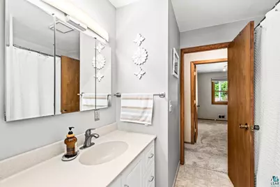 1409 Stanford Ave, Duluth, MN 55811 - Photo 27