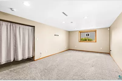 1409 Stanford Ave, Duluth, MN 55811 - Photo 31