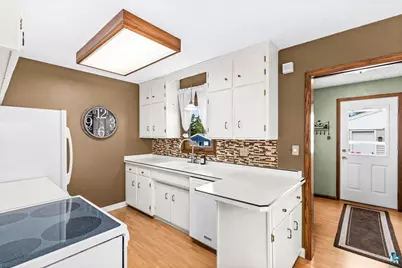 1409 Stanford Ave, Duluth, MN 55811 - Photo 17
