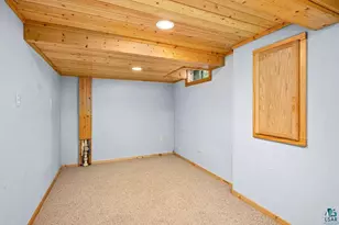 4920 Colorado St, Duluth, MN 55804 - Photo 29