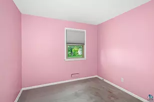 4920 Colorado St, Duluth, MN 55804 - Photo 15