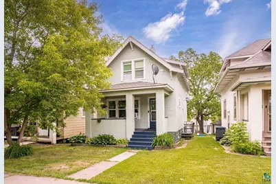 4714 W 8th St, Duluth, MN 55807 - Photo 1