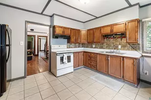 213 W Wisconsin Ave, Gilbert, MN 55741 - Photo 9