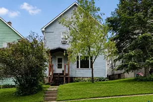 213 W Wisconsin Ave, Gilbert, MN 55741 - Photo 1