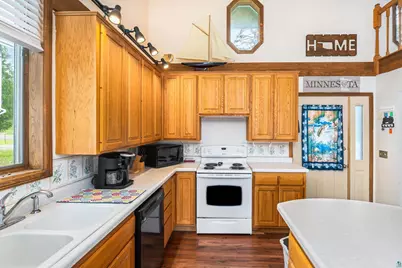 5404 & 5410 North Shore Dr, Duluth, MN 55404 - Photo 5
