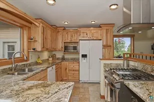 828 Slater Dr, Beaver Bay, MN 55601 - Photo 15