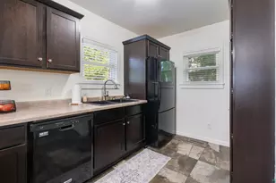 808 E 7th St, Superior, WI 54880 - Photo 11