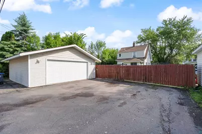 808 E 7th St, Superior, WI 54880 - Photo 5