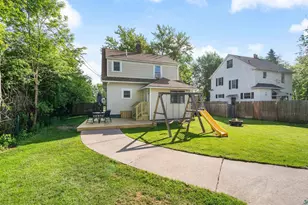 808 E 7th St, Superior, WI 54880 - Photo 3