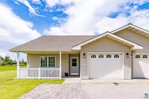 2229 Bardon Ave, Superior, WI 54880 - Photo 1