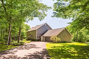 1701 Trail Dr, Duluth, MN 55803 - Photo 1