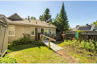 1602 Minnesota Ave, Duluth, MN 55802 - Photo 37