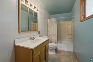 2722 E 4th St, Superior, WI 54880 - Photo 23