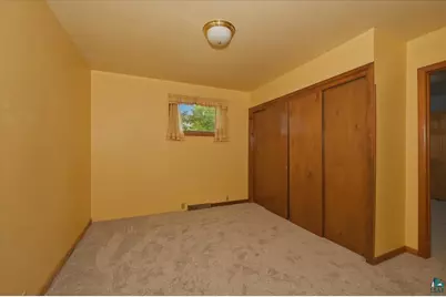 2722 E 4th St, Superior, WI 54880 - Photo 19