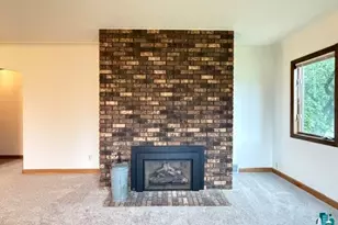 2319 Ensign St, Duluth, MN 55811 - Photo 11