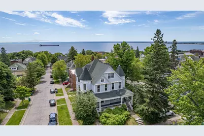 1530-1532 E 1st St, Duluth, MN 55812 - Photo 3
