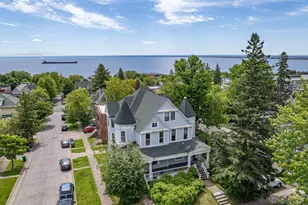 1530-1532 E 1st St, Duluth, MN 55812 - Photo 3