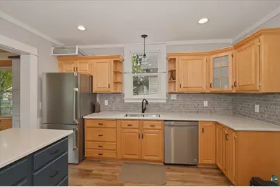 5215 Avondale St, Duluth, MN 55804 - Photo 5