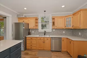 5215 Avondale St, Duluth, MN 55804 - Photo 5