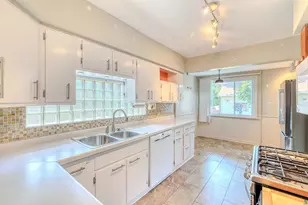 123 S 57th Ave W, Duluth, MN 55807 - Photo 13