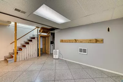123 S 57th Ave W, Duluth, MN 55807 - Photo 25
