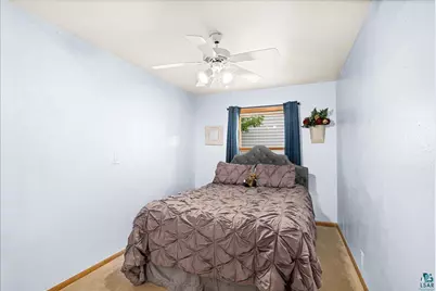 130 Austin St, Duluth, MN 55803 - Photo 13