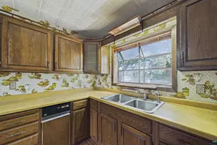 128 N 64th Ave W, Duluth, MN 55807 - Photo 13