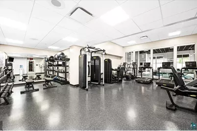 311 E Superior St #803, Duluth, MN 55802 - Photo 29